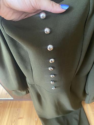 sade dön modelleri: Zeytun-yaşıl rəngdə uzun don. - Model: Kvadrat dekolteli, elastik — 3