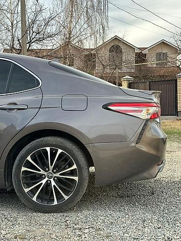 ls 470: Toyota Camry: 2019 г., Автомат, Седан — 1