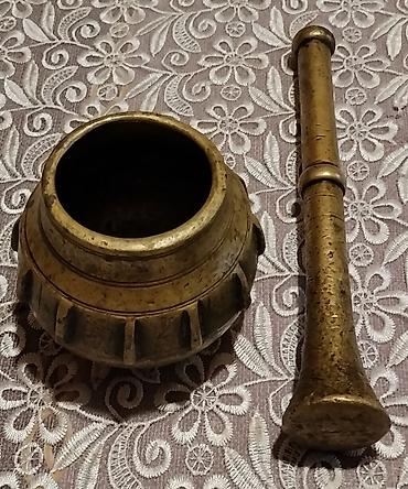İncəsənət və kolleksiyalar: Misin-gödəkçə (havan) dəsti – pirinç/bronz Latun materialdan - Dəst — 1