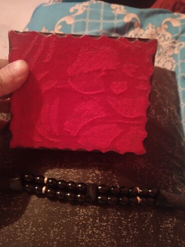 Təsbehlər: Əl işi təsbeh zonda düzəlib ikisi bir yerdə 30 azn sondur ayrı ayrı — 8