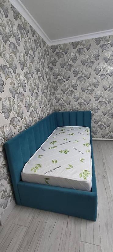 Кухонные гарнитуры: Кухонный гарнитур — 14