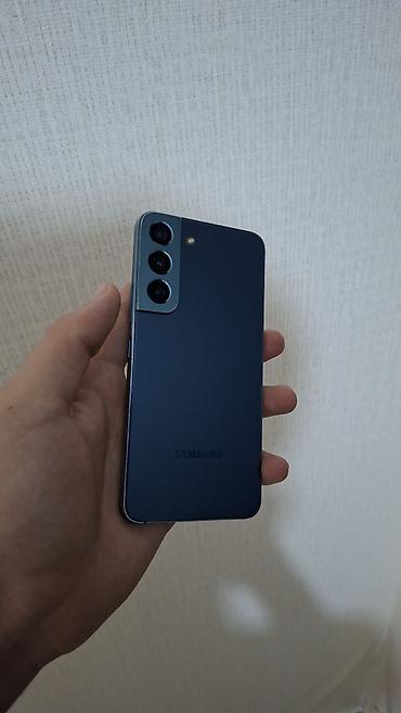 iphone 11 90 pil: Samsung Galaxy S22, 128 GB, rəng - Mavi, Simsiz şarj — 1