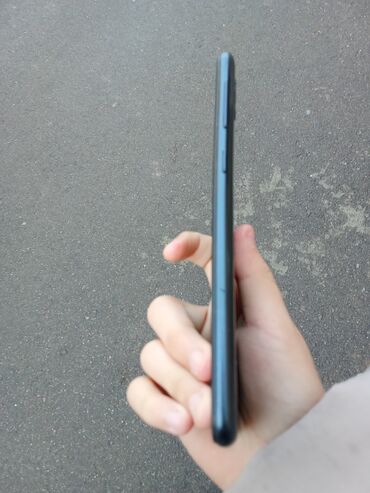 Планшеты: Планшет, Apple, память 64 ГБ, 9" - 10", Wi-Fi, Классический цвет - Серебристый — 14