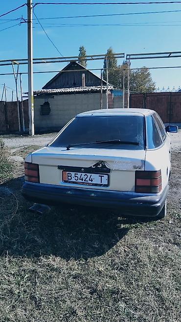 Ford Sierra: 1987 г., 2.4 л, Кол менен иштөөчү, Бензин, Хетчбек lalafo.kg да — 7 Ford Sierra: 1987 г., 2.4 л, Кол менен иштөөчү, Бензин, Хетчбек — 7