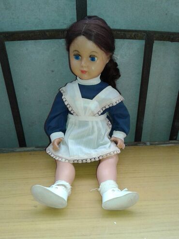 Oyuncaqlar: Куклы(SSSR). Комплект "Кукла - школьница с кроватью и стульями" — 4