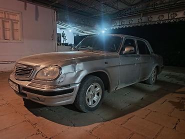 QAZ: QAZ 3110 Volga: 2.4 l | 2004 il 380000 km Sedan — 5