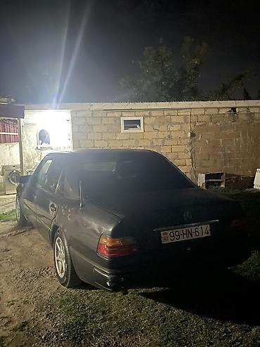 larzon disk qiymeti: Mercedes-Benz E 230: 2.3 l | 1994 il Sedan — 4