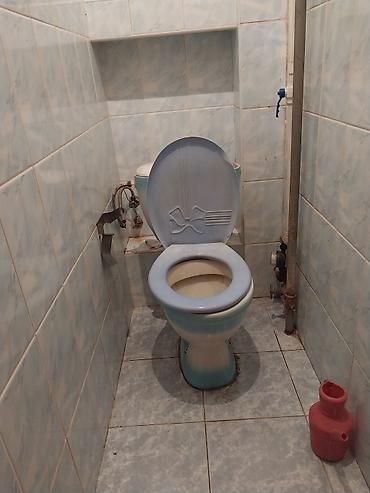 Mənzillər: Kirayə üçün 2 otaqlı mənzil (mebellə) - Yataq otaqları: 2 ədəd. Hər — 9