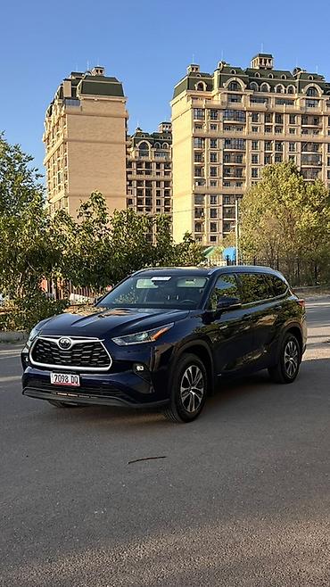 gac aion v: Toyota Highlander: 2021 г., 2.5 л, Автомат, Гибрид, Кроссовер — 1