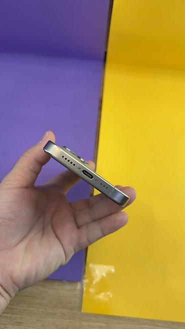 Apple iPhone: IPhone 15 Pro, Б/у, 256 ГБ, 93 % — 11