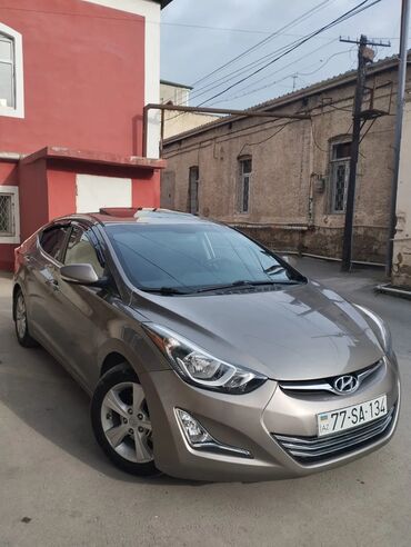 ilkin odenis 2500 azn avtomobil: Hyundai Elantra: 1.8 l | 2015 il