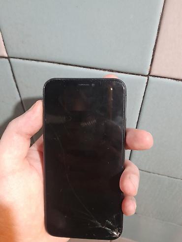apple 3: IPhone X, 64 GB, Space Gray, Qırıq — 1