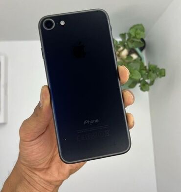 Техника и электроника: IPhone 7 | 32 ГБ Черный | Быстрая зарядка