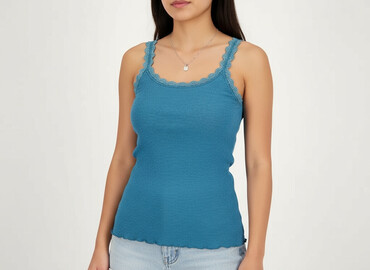 t shirty abercrombie: Women`s T-shirt, size S