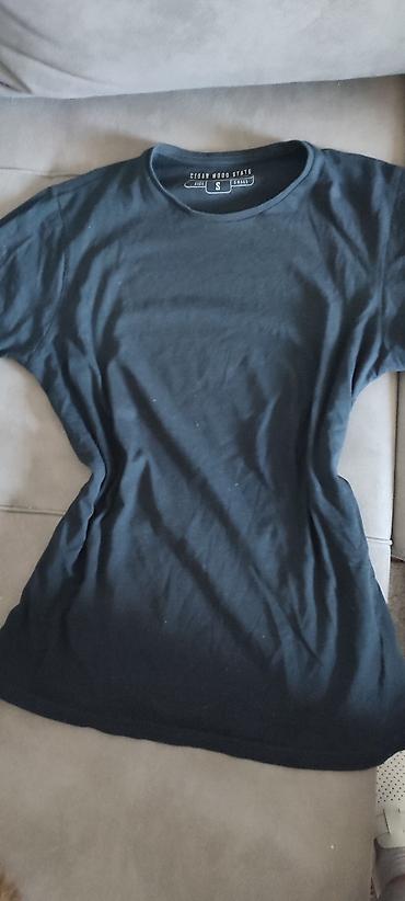 Farmerke: Farmerke S,M,L800 bez ostecenja.Majce S,M,L velicina od 150 do 300 — 15
