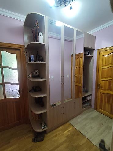 200: Dehliz dolabi.qiymet 200 man.olcu 2.30/2.10/55sm.unvan Ukrayna — 1