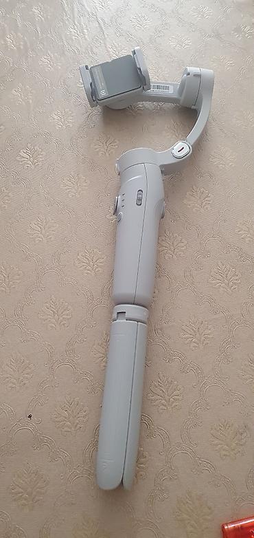 Smartfon üçün əl gimbalı / stabilizator - 3 oxlu elektrik lalafo.az -da Smartfon üçün əl gimbalı / stabilizator - 3 oxlu elektrik