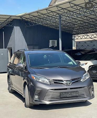 nomadcars net: Toyota Sienna: 2018 г., 3.5 л, Автомат, Бензин, Минивэн — 2