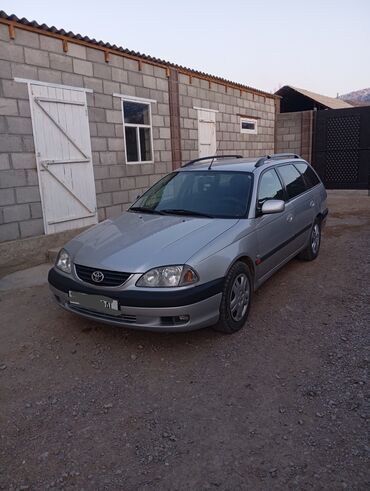 авто пылесос: Toyota Avensis: 2002 г., 1.8 л, Автомат, Бензин, Универсал