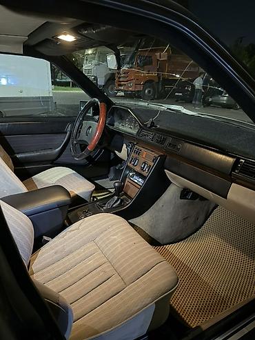 моторчик печки 124: Mercedes-Benz W124: 1990 г., 2.3 л, Механика, Газ, Седан — 6