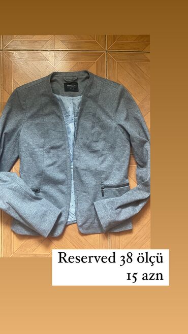 koja kostyumlar qizlar uchun: Reserved, M (EU 38), цвет - Серый