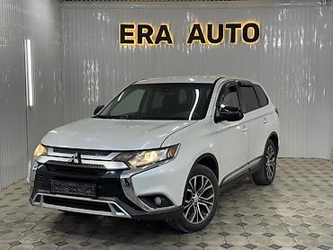 Mitsubishi Outlander: 2017 г., 2.4 л, Автомат, Бензин, Кроссовер