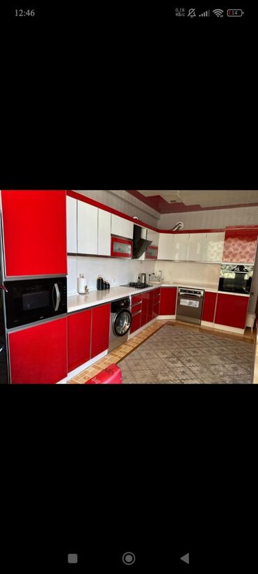 Mətbəx mebeli: İdeal veziyyetde metbex mebel satilir 6.80m ölçüsü, duvarda olan ve