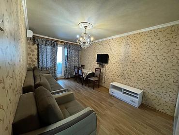 bakı kıraye evler: Mebel və texnika ilə tam təchiz olunmuş geniş zal otağı və bağlı — 1