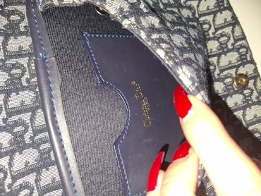 Torbe: Nova torba. Christan Dior. teget boja. ima podesivi kais — 7