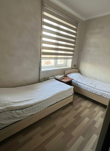 Посуточная аренда комнат: 300 м², С мебелью — 1