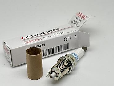 r17 sam: Mitsubishi Pajero iO, Orijinal, Yaponiya, Yeni — 1