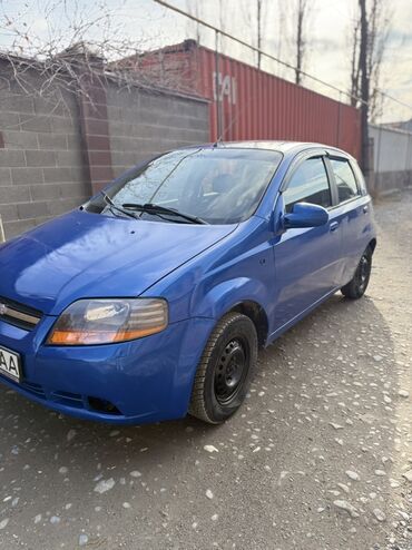 Chevrolet: Chevrolet Aveo: 2005 г., 1.4 л, Механика, Бензин, Хэтчбэк — 10