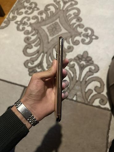 iphone 11 nece manatdir: IPhone 11 Pro Max, 64 GB, Qızılı, Face ID — 4