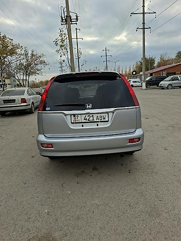 124 салон: Honda Stream: 2002 г., 2 л, Автомат, Бензин, Минивэн — 4