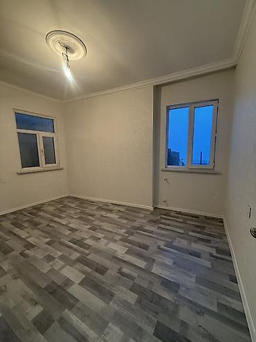 dəri satisi: Ev təcili satılır 20-ci sahə bayıl ərazisində yerləşir 2-yata 1-qonaq — 6