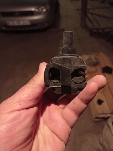 Digər elektrik malları: Elektrik avadanlığı paketi - 3 fazalı aşağı gərginlikli sığortalı yük — 2