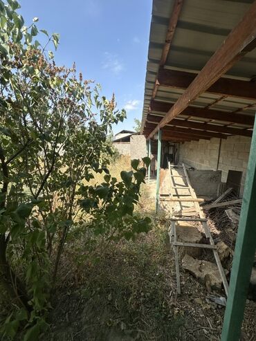 Продажа участков: 4 соток, Для бизнеса, Красная книга — 5