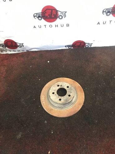 Тормозные диски: Задний тормозной диск Mercedes-Benz