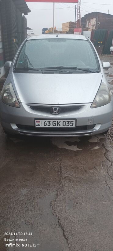 rav 4 2020: Honda Jazz: 2004 г., 1.4 л, Механика, Бензин, Седан