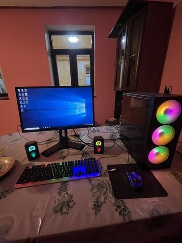 wifi modem satilir: Gaming masaüstü kompüter seti Məlumat: Çox Az İşlənmiş Komputerdir