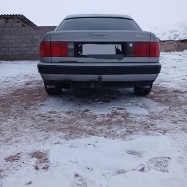 замана масло: Audi 100: 1993 г., 2 л, Механика, Бензин, Седан