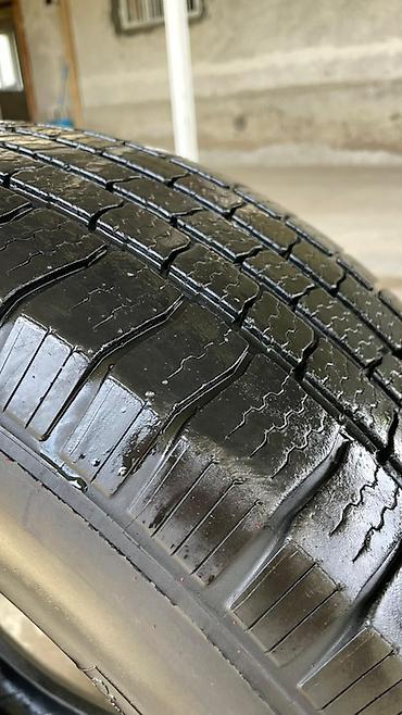 Шины: Шины 265 / 65 / R 17, Всесезонная, Б/у, Комплект, Легкий коммерческий транспорт (C/LT), США, Michelin — 4