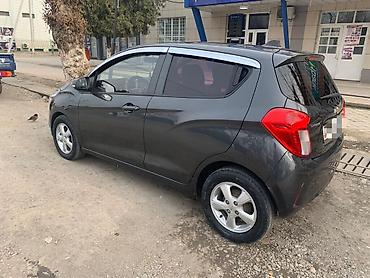 шевя: Chevrolet Spark: 2017 г., 1 л, Автомат, Бензин, Хэтчбэк — 5