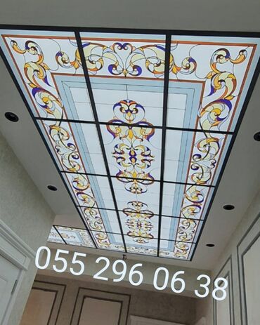 metbex asma tavan modelleri: Vitraj tavan paneli - Naxışlı vitraj dizayn: klassik ornamental