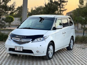 автомобиль мерс: Honda Elysion: 2004 г., 3 л, Автомат, Бензин, Седан