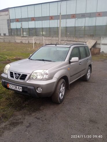 Nissan: Nissan X-Trail: 2002 г., 2 л, Механика, Бензин, Универсал