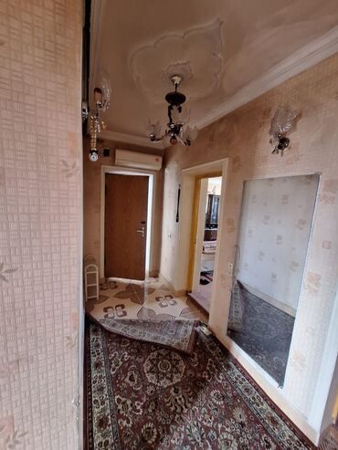 Köhnə tikili: Gəncə, 3 otaqlı, Köhnə tikili, 96 kv. m — 3