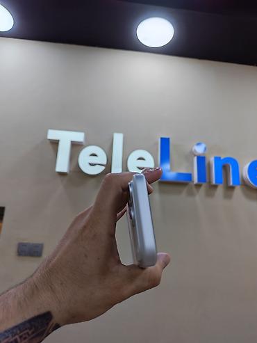 usb iphone: IPhone 17 Pro, 256 GB, Ağ, Zəmanət, Simsiz şarj, Face ID — 4