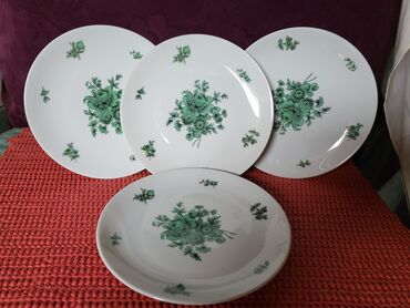 Kuhinjski setovi: Tacne za poslastice 1959 do 1977god. Thomas porcelan Nemacka na lalafo.rs — 1 Kuhinjski setovi: Tacne za poslastice 1959 do 1977god. Thomas porcelan Nemacka — 1