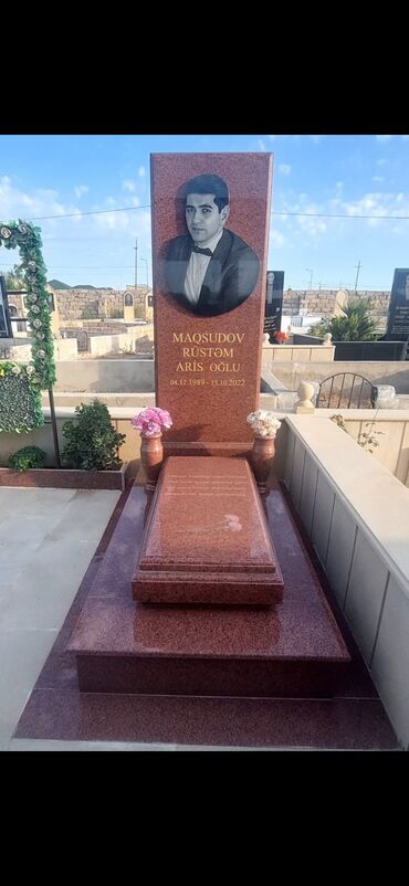 Başqa xidmətlər: Məzar daşlarının hazırlanıb, çatdırılması — 24
